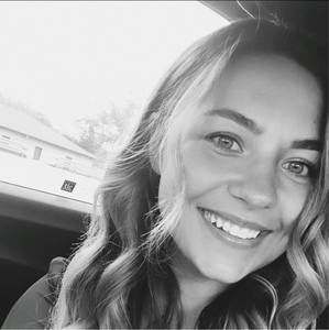 Meet your Posher, Kristina